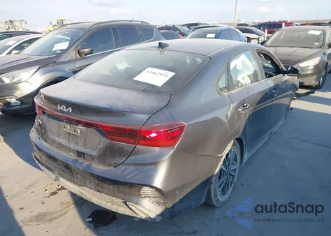 2024 Kia Forte Lxs из США, поврежденный, VIN 3KPF24AD3RE799614